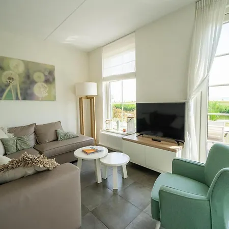 Markermeer Waterside Retreat Uitdam