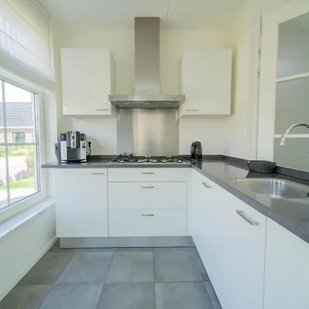 Ferienhaus Markermeer Waterside Retreat *